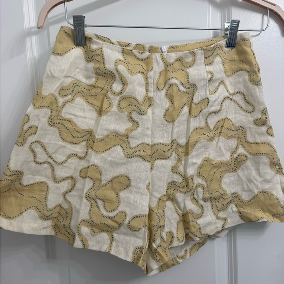 VRG GRL Yellow and Blue Patterned Shorts - Picture 2 of 4